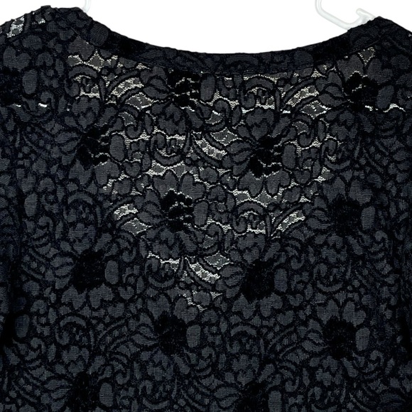 Intimately Free People Floral Black Lace Burnout Velvet V-Neck Top Size Large - Picture 4 of 9